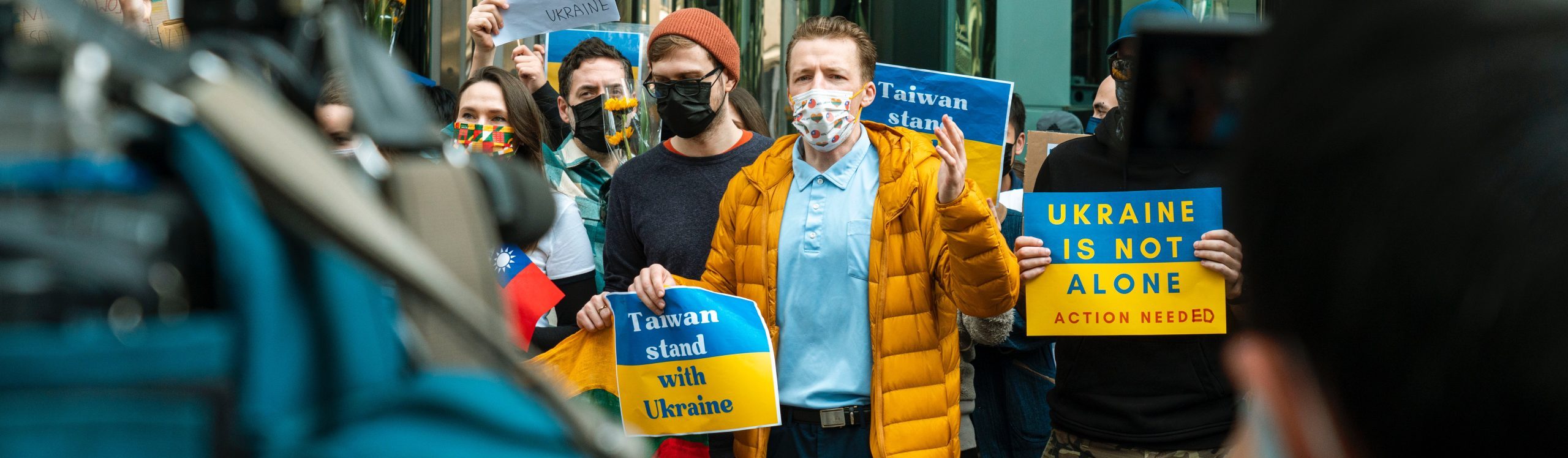 Photo by Jimmy Liao: https://www.pexels.com/photo/people-in-the-streets-of-taiwan-showing-support-for-ukraine-11302466/